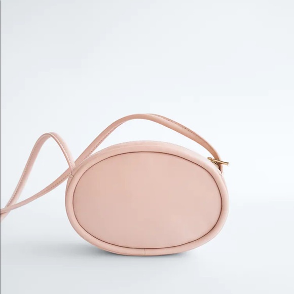 NWT Leather Limited Edition Oval Handbag - Picture 1 of 7